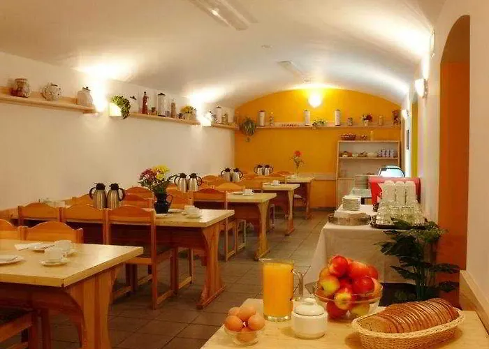 Kafka Otel 3*